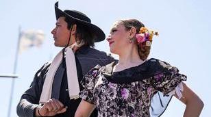 Convocatoria a bailarines y bailarinas para la Compa&ntilde;&iacute;a Municipal de Danzas