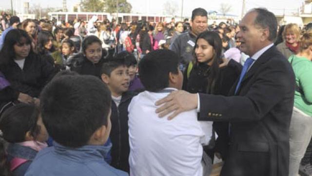 Cientos de chicos visitaron la feria de ciencia y tecnología