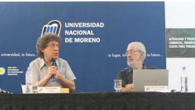 Especialistas argentinos y del exterior en el primer encuentro de Economía en la UNM