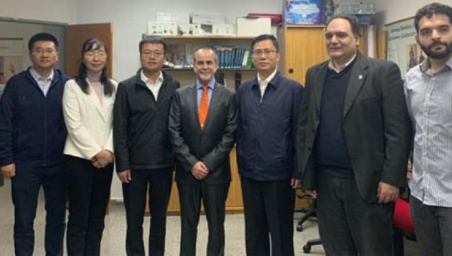 Visitas de delegación china al CAETI