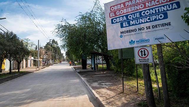 Fernández inauguró la renovación de la calle Rubén Darío en La Reja